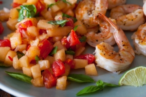 Grilled Shrimp With Apple-Chipotle Salsa